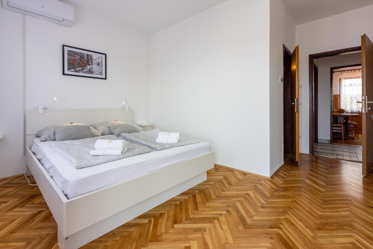 Apartment Arya Crikvenica Kültér fotó